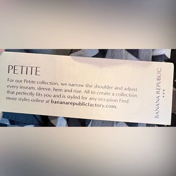 Banana Republic Factory Pleated Tie Waist Sleeveless Top - Picture 5 of 6